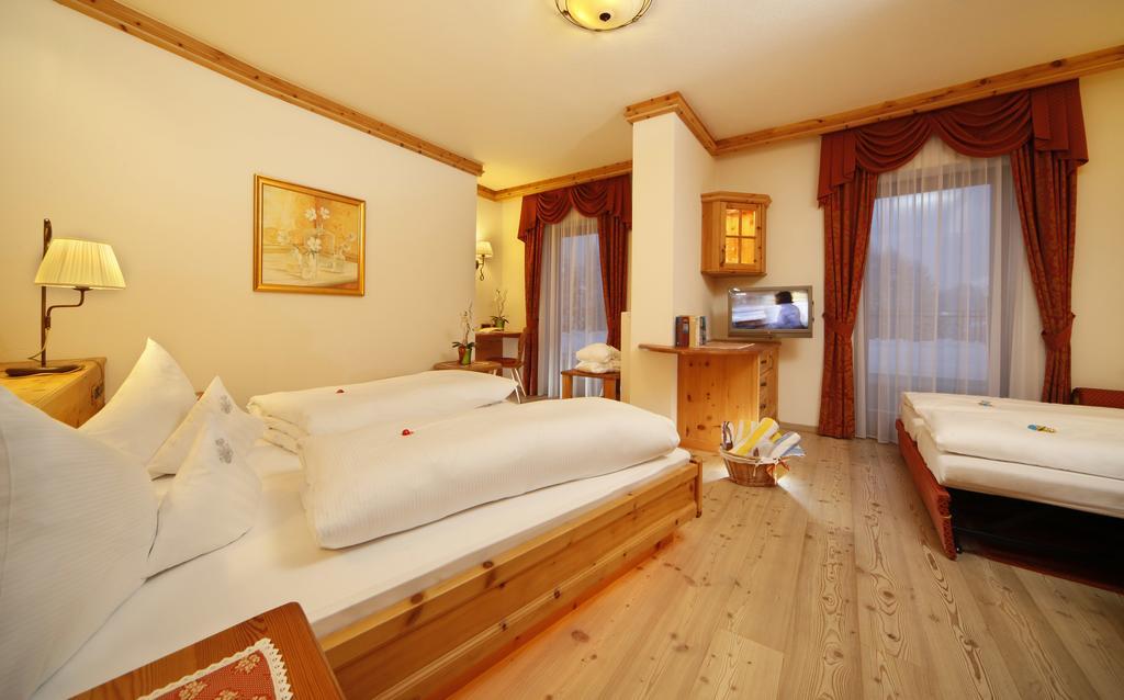Hotel Plunhof Ridanna Bagian luar foto